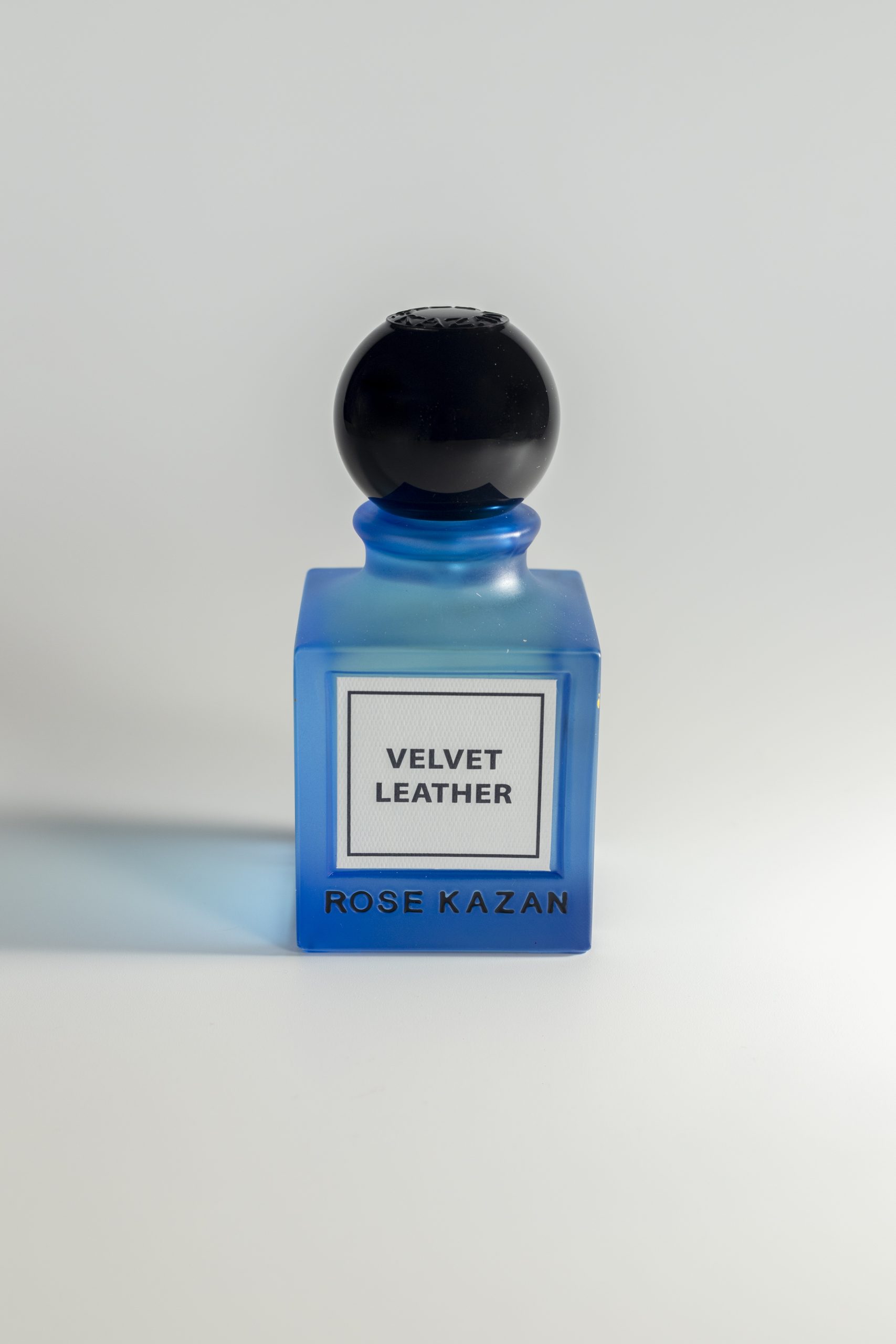 VELVET LEATHER - Image 2